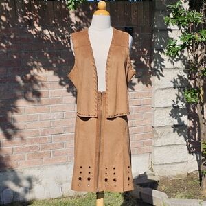 NWT Yest 2pc brown vest & skirt set